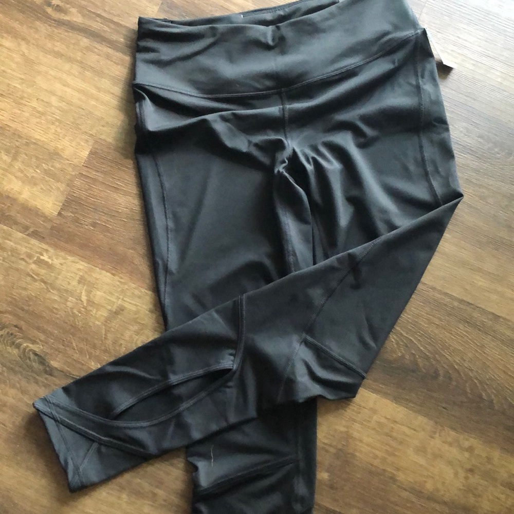 Victoria’s Secret Victoria SPORT KnockOut Tight M